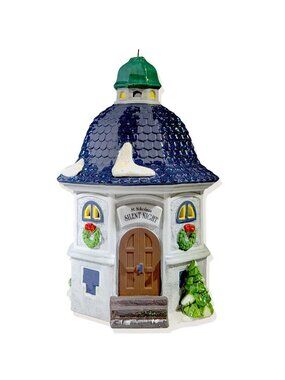 Silent Night Music Box Village Figures by Department 56 *WORKING*